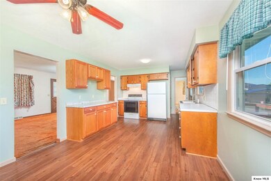 203 Richards St, Danville, OH 43011 - photo 2