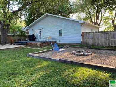 1311 6th St, Onawa, IA 51040 - photo 3