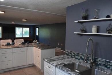 10426 Oakland Dr, Portage, MI 49024 - photo 6