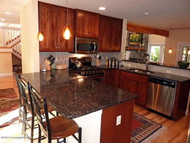 2133 Red Spruce Rd, Pocono Pines, PA 18350 - photo 5