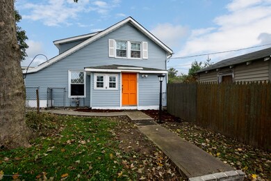 60 Branchport Ave