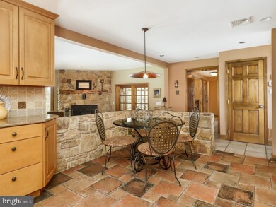 2911 Snake Hill Rd, Doylestown, PA 18902 - photo 2