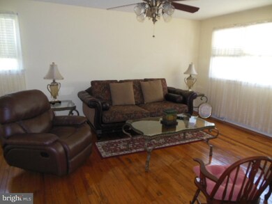 37 Devon Rd, Mount Holly, NJ 08060 - photo 5