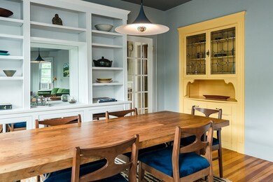 82 Highland Rd unit 3, Brookline, MA 02445 - photo 5