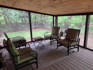 7129 Evergreen Ln, Fennville, MI 49408 - photo 2