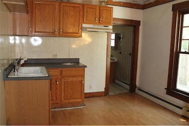 2611 E Walnut St, Des Moines, IA 50317 - photo 5