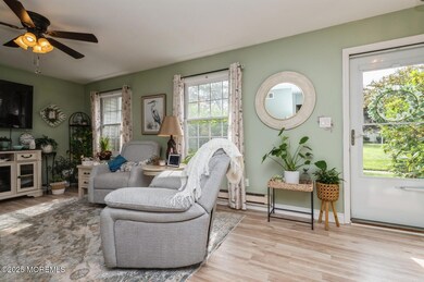 02_7PlazaDeLasTrinidadD_32_Foyer_LargeLI