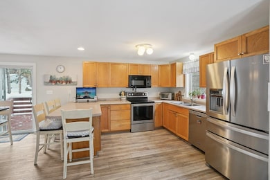 19 Diamond Dr, Danville, NH 03819 - photo 3