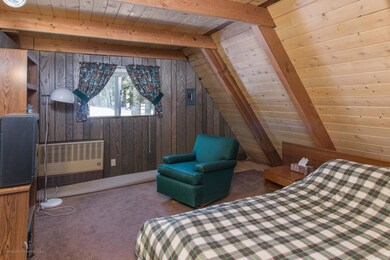 10 - Bedroom