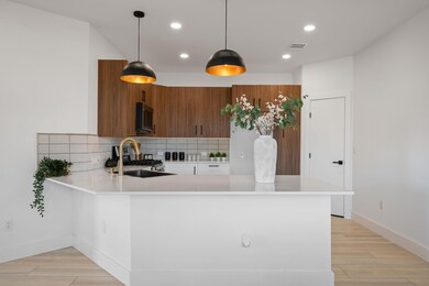 13721 Mcarthur Dr, Manor, TX 78653 - photo 5