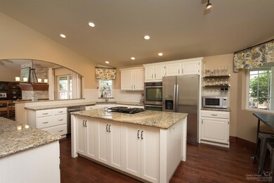 64756 Saros Ln, Bend, OR 97701 - photo 7