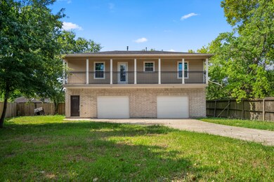 807 Dewalt St, Houston, TX 77088 - photo 3
