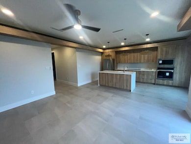 702 W Juniper Dr unit A, Harlingen, TX 78552 - photo 4