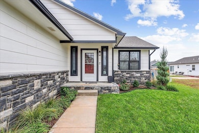 717 E Minneha Ave, Andover, KS 67002 - photo 4