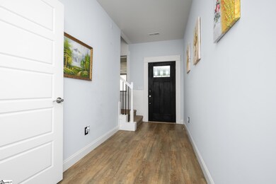 885 Affirmed Dr, Boiling Springs, SC 29316 - photo 4