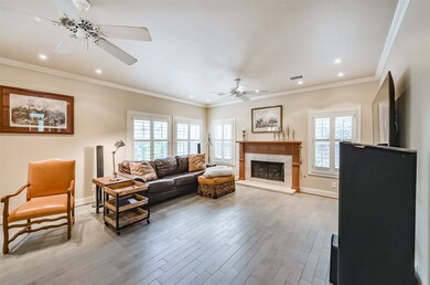 1327 Glourie Dr, Houston, TX 77055 - photo 7