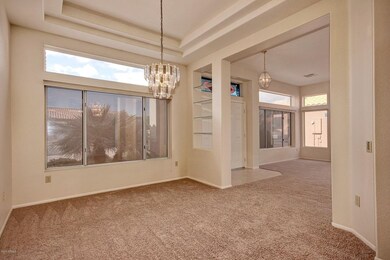 Formal Dining / Tray Ceiling