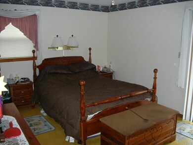 1688 Cortez Rd, Lake Ariel, PA 18436 - photo 6