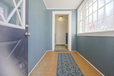 30 Lawrence St, Milford, MA 01757 - photo 2