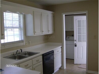 You will love preparing your favorite meals in thi