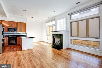 2363 Champlain St NW unit 27, Washington, DC 20009 - photo 3