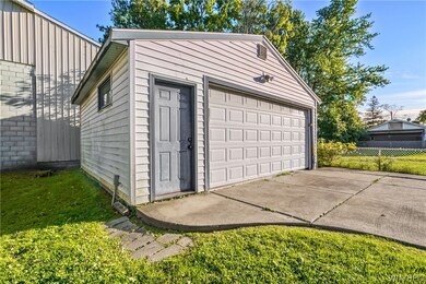 21 Porter Ave, North Tonawanda, NY 14120 - photo 2