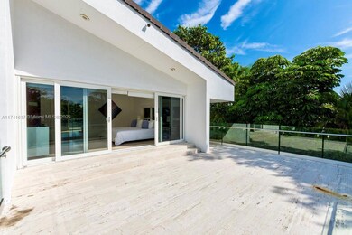 891 N Venetian Dr, Miami Beach, FL 33139 - photo 6