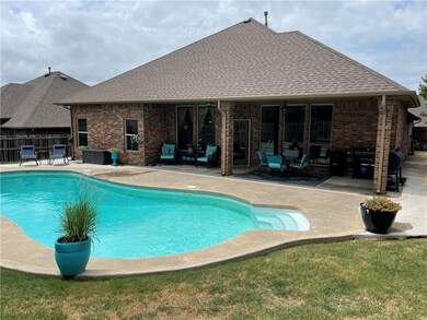 2708 SE 6th St, Moore, OK 73160 - photo 3