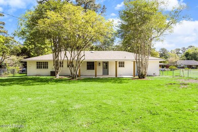 4-web-or-mls-313 E Bayou Parkway Extras-