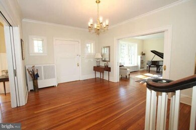 819 Hillside Rd, Lutherville Timonium, MD 21093 - photo 3