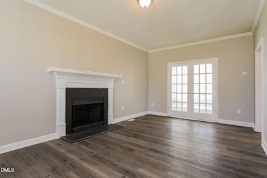 003-photo-living-room-8192644