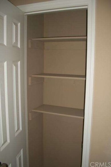 Kitchen pantry