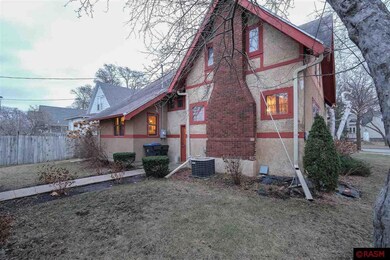 224 224 W 5th St, Mankato, MN 56001 - photo 6