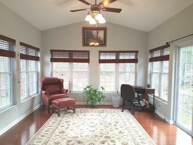 17 Andrews Dr, Uxbridge, MA 01569 - photo 6