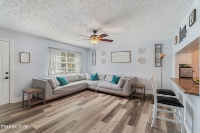 9-web-or-mls-105 Lovin Farm-2