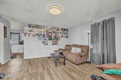 1113 E Stewart Cir, Wilmington, NC 28405 - photo 3