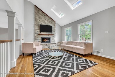 1 Barbara Ln, Oakhurst, NJ 07755 - photo 4