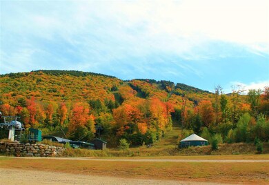 170 S Peak Rd unit 10, Lincoln, NH 03251 - photo 2