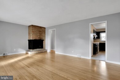 18720 Rolling Rd, Hagerstown, MD 21742 - photo 6