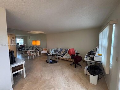 227 Preston F unit 227 F, Boca Raton, FL 33434 - photo 3