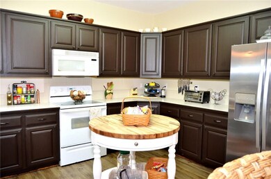 25 Holcombe Ln, Bella Vista, AR 72714 - photo 4