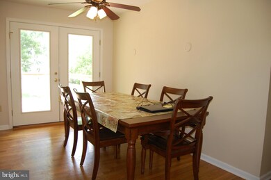 6422 Sunset Dr, Frederick, MD 21702 - photo 4