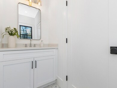 50 Highland Ave unit C, Newtonville, MA 02460 - photo 4