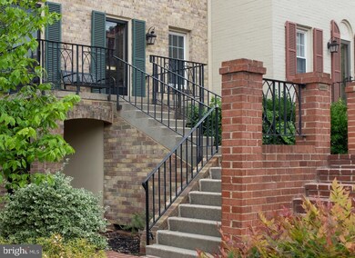 1646 Beekman Place NW unit B, Washington, DC 20009 - photo 5