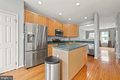 43142 Huntsman Square, Broadlands, VA 20148 - photo 4