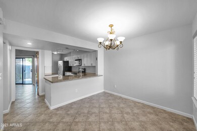 1718 S Longmore unit 105, Mesa, AZ 85202 - photo 5