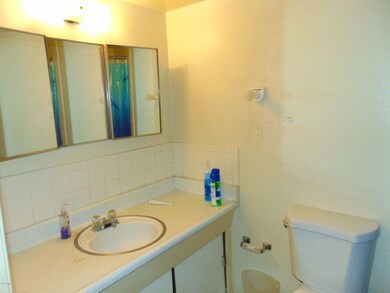 2602 W Berridge Ln #C-211 (19)