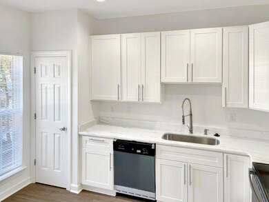 kitchen 4 window