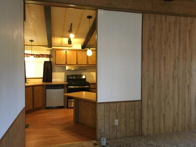 4568 W Rosamond Blvd unit 5, Rosamond, CA 93560 - photo 5