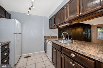 20233 Lea Pond Place, Montgomery Village, MD 20886 - photo 4